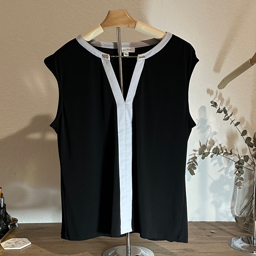 Calvin Klein Black and White Blouse